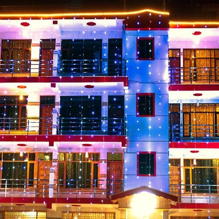Him Taj By Stayapart Manāli Exterior foto